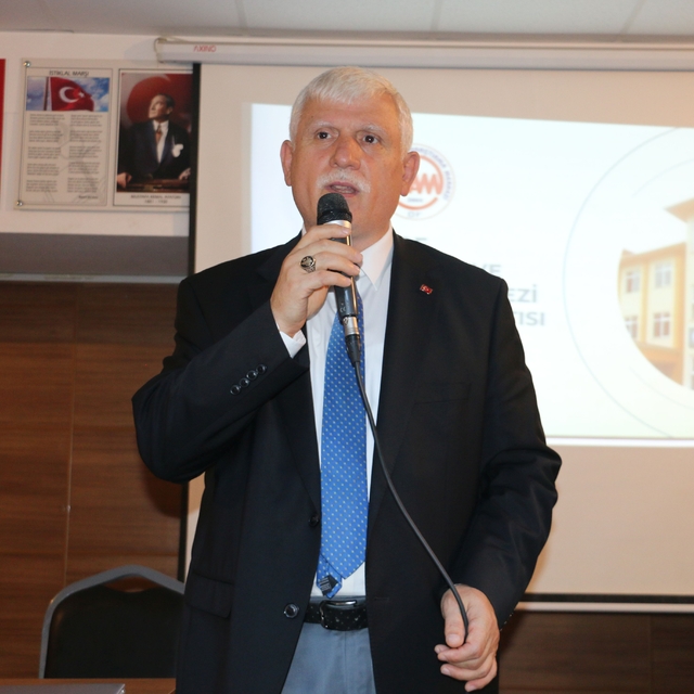 Psikolojik danışman ve rehber öğretmenler toplantıda bir araya geldi