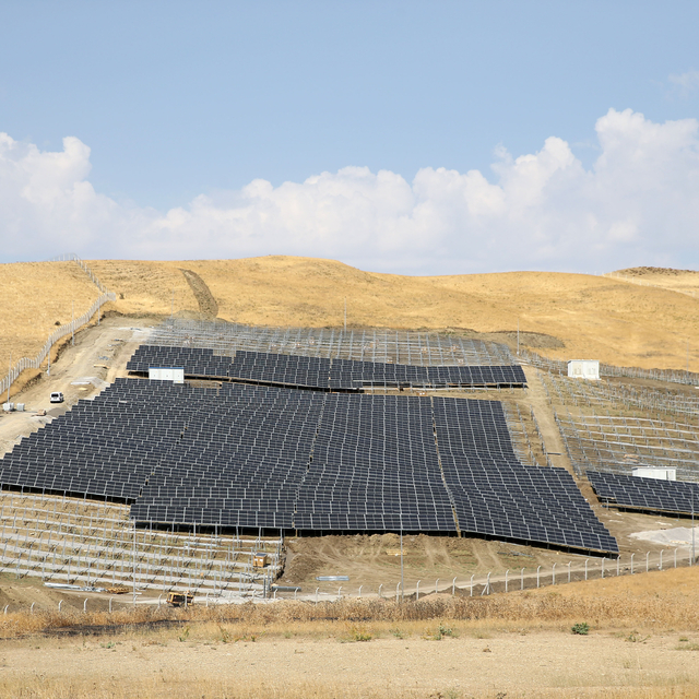 Muş Belediyesi, GES projesiyle enerji giderlerinden yüzde 60 tasarruf sağla...