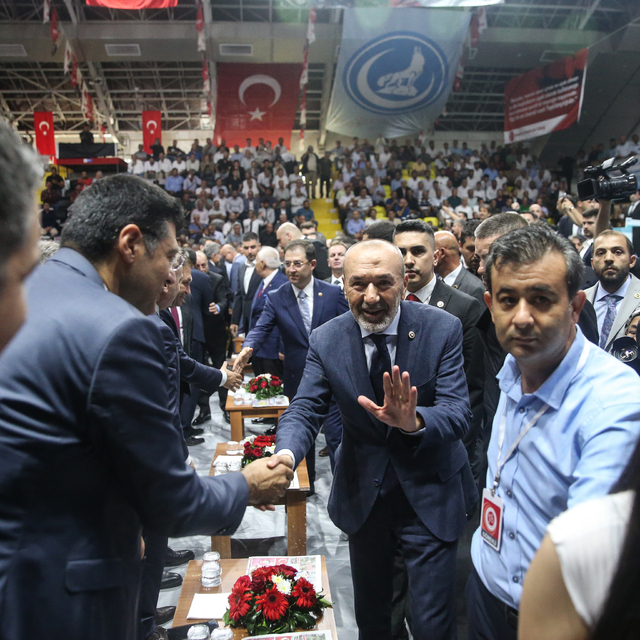 MHP Genel Başkan Yardımcısı Yıldırım, partisinin Mersin İl Kongresi'nde kon...