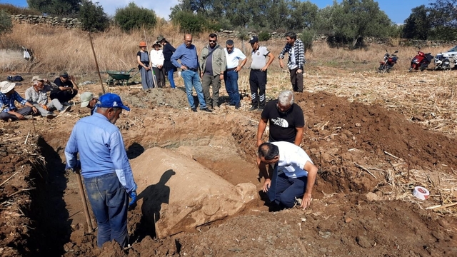 Aydın'da 2 bin yıl öncesine ait olduğu değerlendirilen lahit bulundu
