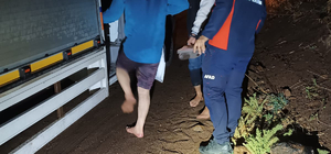 Bitlis'te misafirliğe gittikleri mezrada mahsur kalanları AFAD ekibi kurtardı