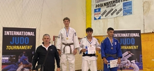 Akyazı ve Karapürçekli judocular, Yunanistan'da 6 madalya kazandı