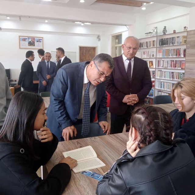 Yozgat Milli Eğitim Müdürü Altınkaynak, Sorgun'da okulları ziyaret etti