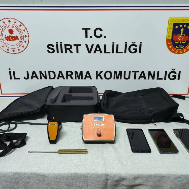 Siirt'te izinsiz kazı operasyonunda 3 şüpheli yakalandı