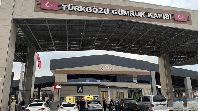 Modernize edilen Türkgözü Gümrük Kapısı'nda araç çıkışı yüzde 65 arttı