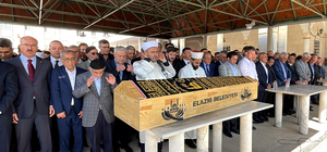 Eski AK Parti Milletvekili Tahir Öztürk, Elazığ'da son yolculuğuna uğurlandı