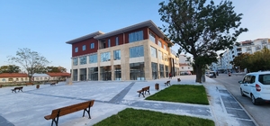 Eskil Belediyesi yeni binasına taşındı