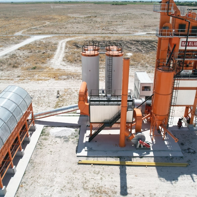 Eskil Belediyesi sıcak asfalt şantiyesi hizmete girdi