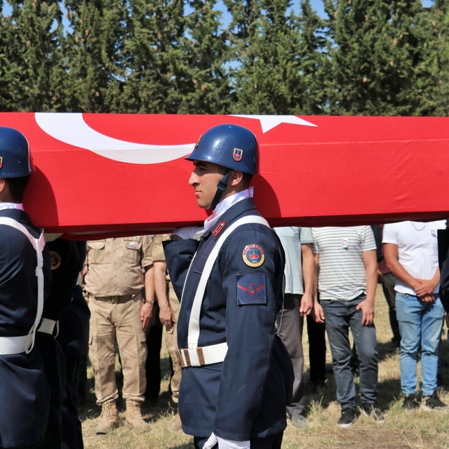 Muğla'da kazada yaşamını yitiren uzman çavuşun cenazesi Hatay'da defnedildi