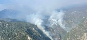 Burdur'da Karanlıkdere Kanyonu'ndaki orman yangınına müdahale sürüyor