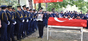 Ankara'daki yangında dumandan etkilenerek şehit olan itfaiye eri Eskişehir'...