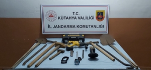 Kütahya'da kaçak kazı operasyonunda 4 şüpheli gözaltına alındı