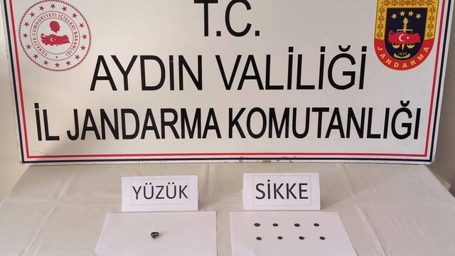 Aydın'da 8 sikke ile yüzük ele geçirildi