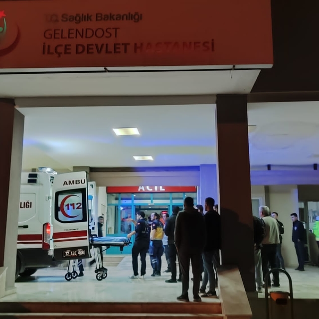 Isparta'da silahlı saldırıda 5 kişi yaralandı