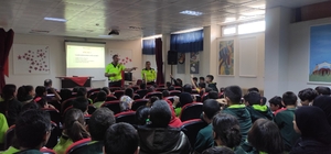 Kale'de polisten öğrencilere trafik eğitimi