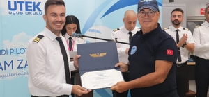 UTEK Uçuş Akademisinde eğitimlerini tamamlayan pilotlar belgelerini aldı