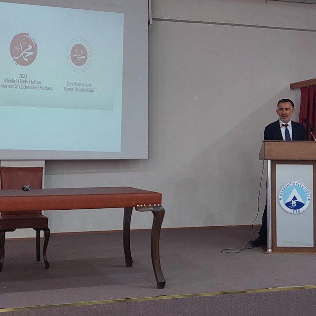 Mevlid-i Nebi ve Camiler ve Din Görevlileri Haftası kutlanıyor