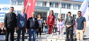 Kale'de 100. Yıl Cumhuriyet koşusu yapıldı