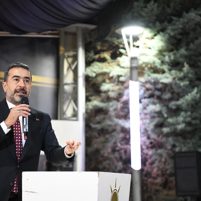 AK Parti'ye 1500 yeni üye katıldı