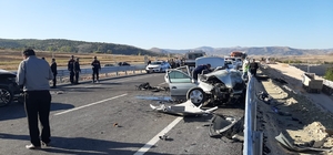 Çorum'da iki otomobilin çarpıştığı kazada 1 kişi öldü, 2 kişi yaralandı