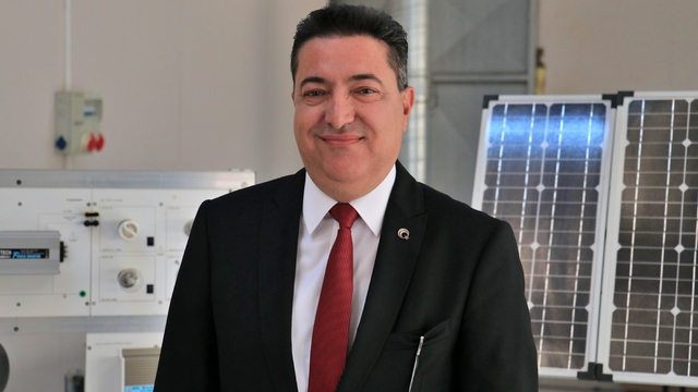 OKÜ, "Yenilenebilir Enerji ve Batarya Teknolojileri" alanında ihtisaslaşacak