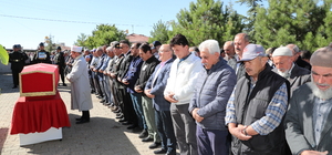 Ayaş'ta vefat Kıbrıs gazisi son yolculuğuna uğurlandı