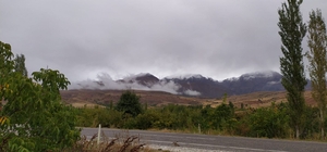 Aladağlar'ın zirvesine kar yağdı