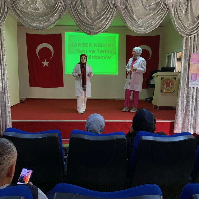 Aladağ'da öğretmen ve velilere kanser eğitimi verildi