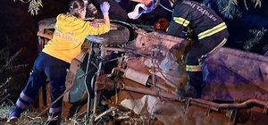 Otomobil şarampole devrildi: 2 ölü, 3 yaralı