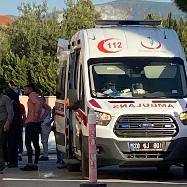 Denizli'de kahvehanede düzenlenen silahlı saldırıda 1 kişi öldü, 1 kişi yar...
