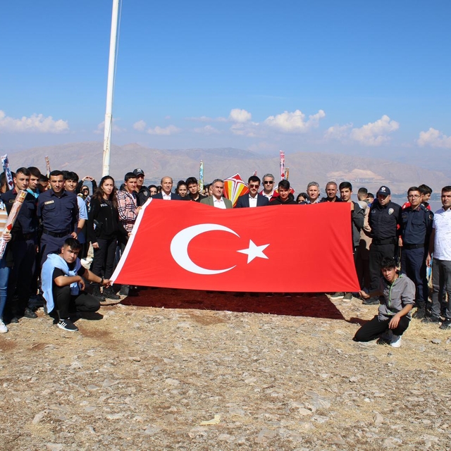 Kale'de, Cumhuriyetin 100. yılı kutlandı