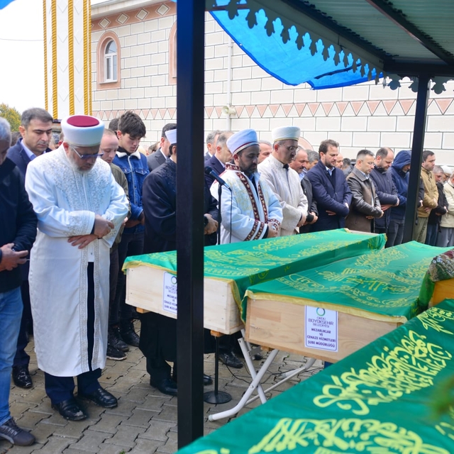 Ordu'da trafik kazasında yaşamını yitiren 4 kişi toprağa verildi