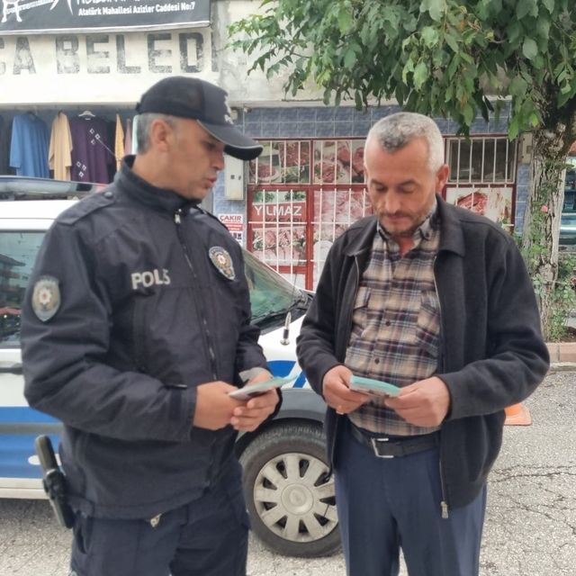 Yığılca'da vatandaşlar dolandırıcılık olaylarına karşı uyarıldı