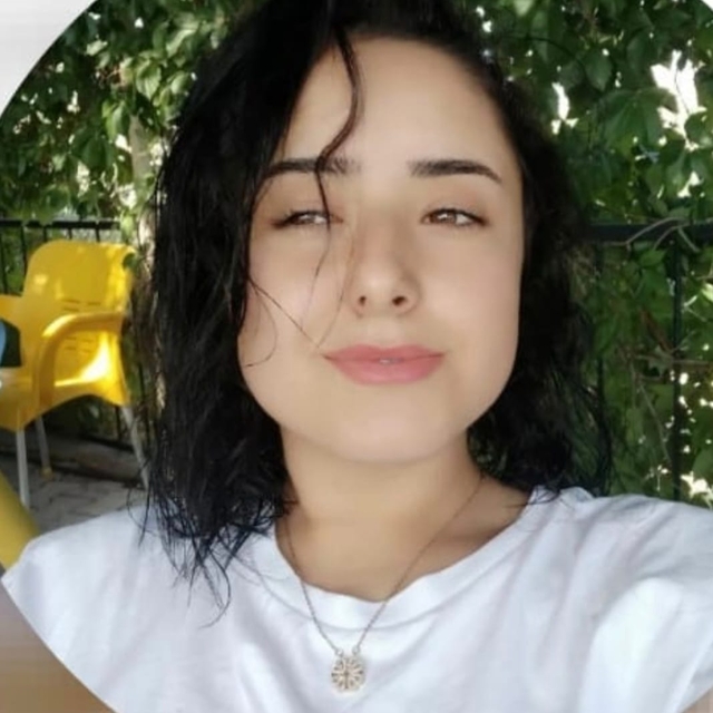 Motosiklet ile otomobil çarpıştı: 1 ölü, 4 yaralı