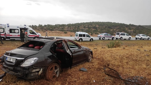 Şırnak'ta şarampole devrilen otomobilin sürücüsü yaralandı
