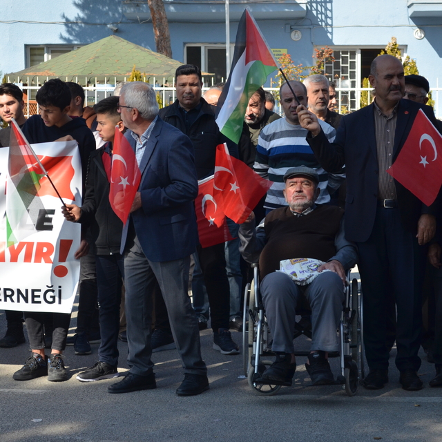 Şabanözü'nde İsrail'in Filistin'e saldırıları protesto edildi