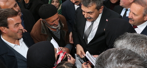 Bakan Tekin, Erzurum'daki AK Parti teşkilatlarını ziyaret etti