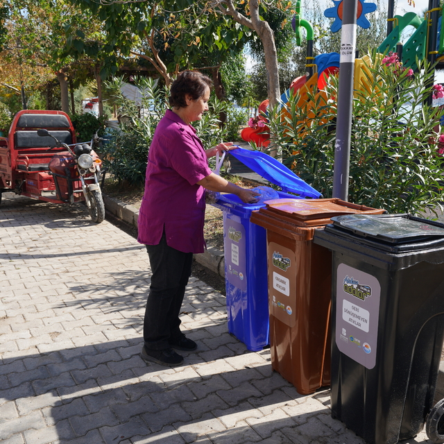 Ekinlik Adası'nda hiçbir atık çöpe gitmiyor