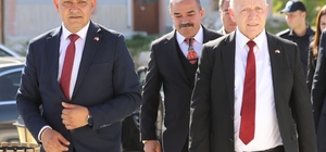 KKTC Cumhuriyet Meclisi Başkanı Zorlu Töre Tefenni Belediyesini ziyaret etti