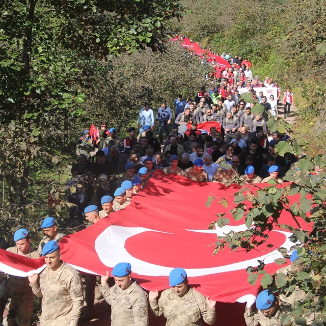 Giresun'da şehitlere vefa yürüyüşü gerçekleştirildi