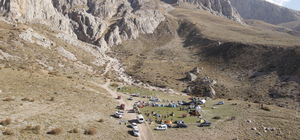 Niğde'ye farklı illerden gelen 100 dağcı Cumhuriyetin 100. yılında Aladağla...