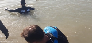 Balık tutmak için gittiği nehirde ölü bulundu