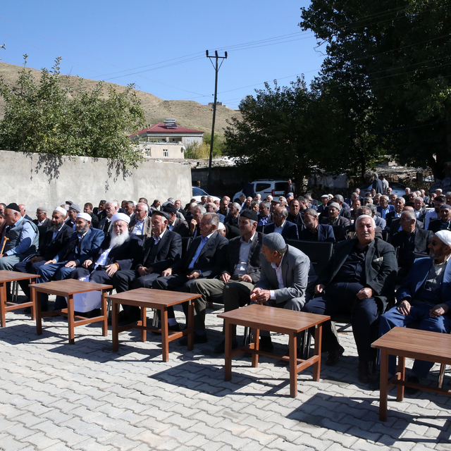 Muş'ta iki aile arasındaki 25 yıllık husumet barışla sonuçlandı