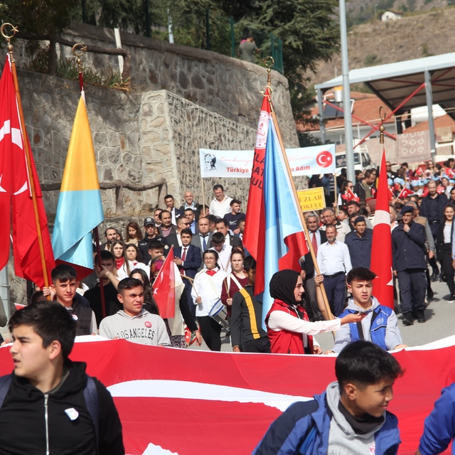Oğuzlar'da Cumhuriyet Bayramı kutlamaları başladı