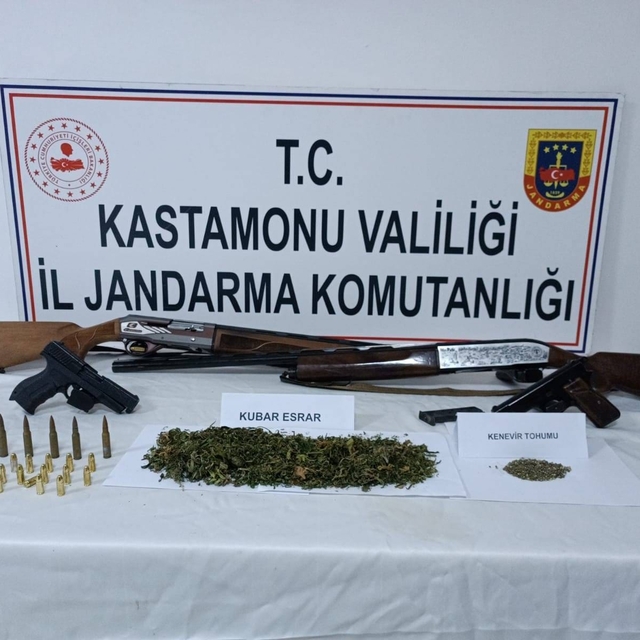 Kastamonu'da uyuşturucu operasyonlarında 2 zanlı yakalandı