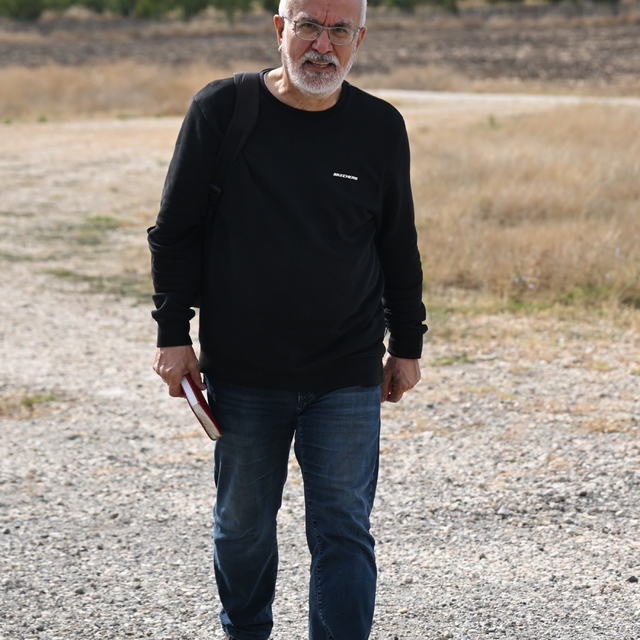 Çanakkale'de şehit düştüğü sanılan dedesinin mezarını 111 yıl sonra Edirne'...