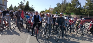 Hüyük'te Cumhuriyetin 100. yılı etkinlikleri kapsamında bisiklet turu düzen...