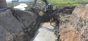 Manyas'ta arazileri kot farkı nedeniyle su altında kalan mahalleye yeni geç...