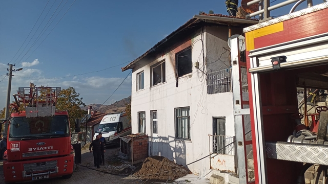Çorum'da evde çıkan yangında 1 kişi yaralandı