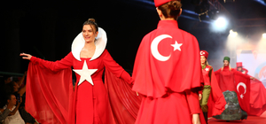 Mersin'deki Soli Pompeipolis Antik Kenti'nde "Kilikya" temalı defile yapıld...